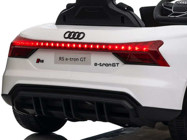 Audi RS e-tron GT, 12 volt elektrische kinder voertuig met muziek module en meer! - Afbeelding 10